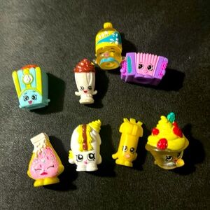💙Shopkins lot of 8